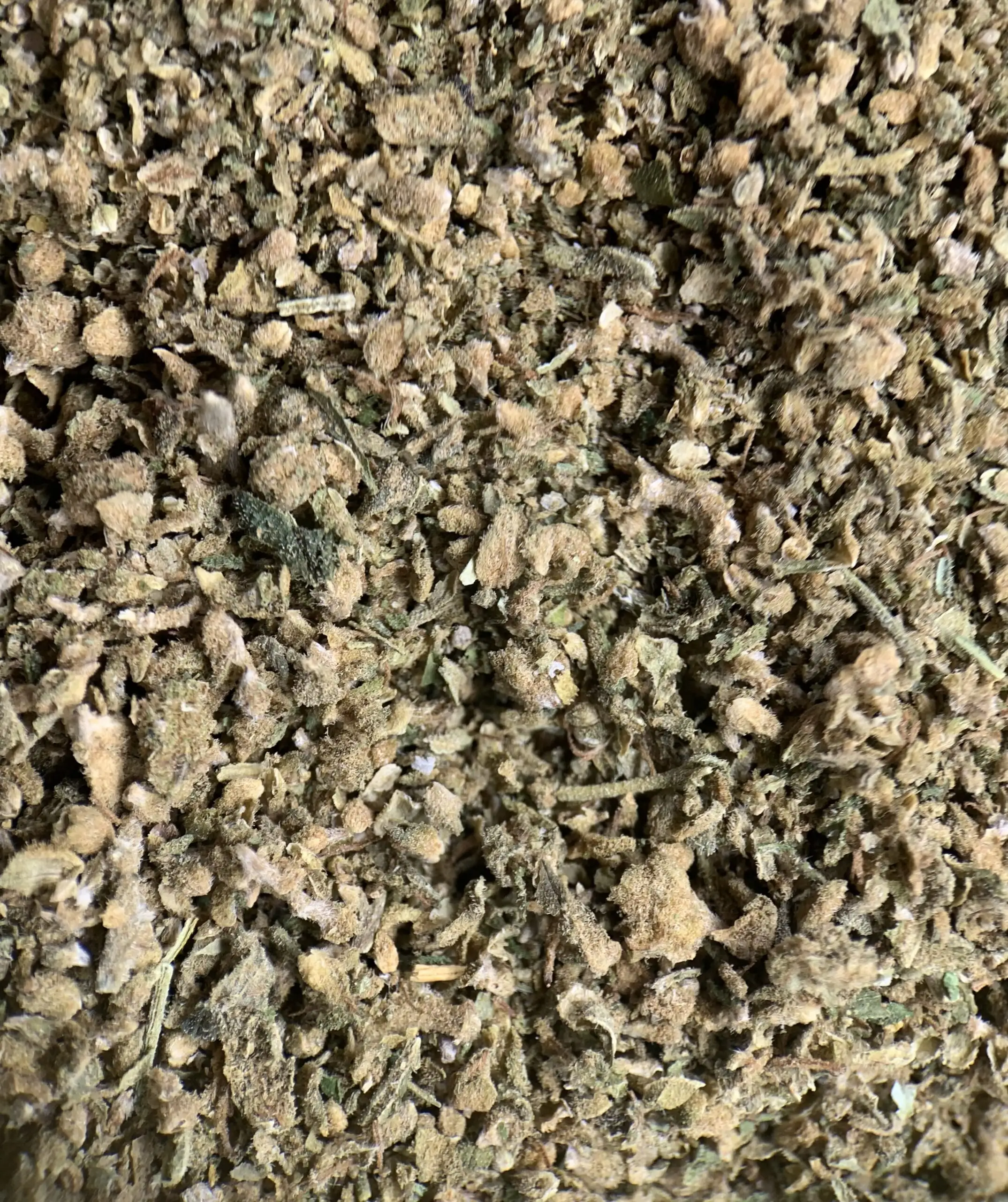 Fleurs fragmentées de CBD pas cher